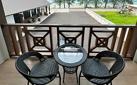 Ombak Beach Inn Resort